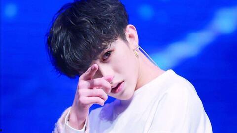 爆料蔡徐坤的爸爸视频,揭秘明星背后的家庭生活