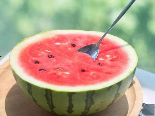 吃瓜在线观看免费,吃瓜在线，揭秘热门事件幕后真相